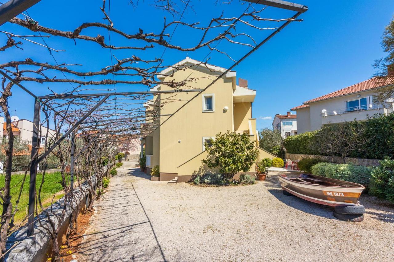 Apartments Vesna Malinska Dış mekan fotoğraf