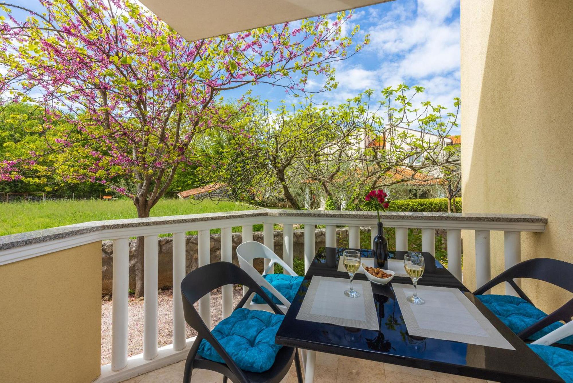 Apartments Vesna Malinska Dış mekan fotoğraf